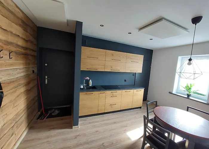 Mk Ceglany ביטום